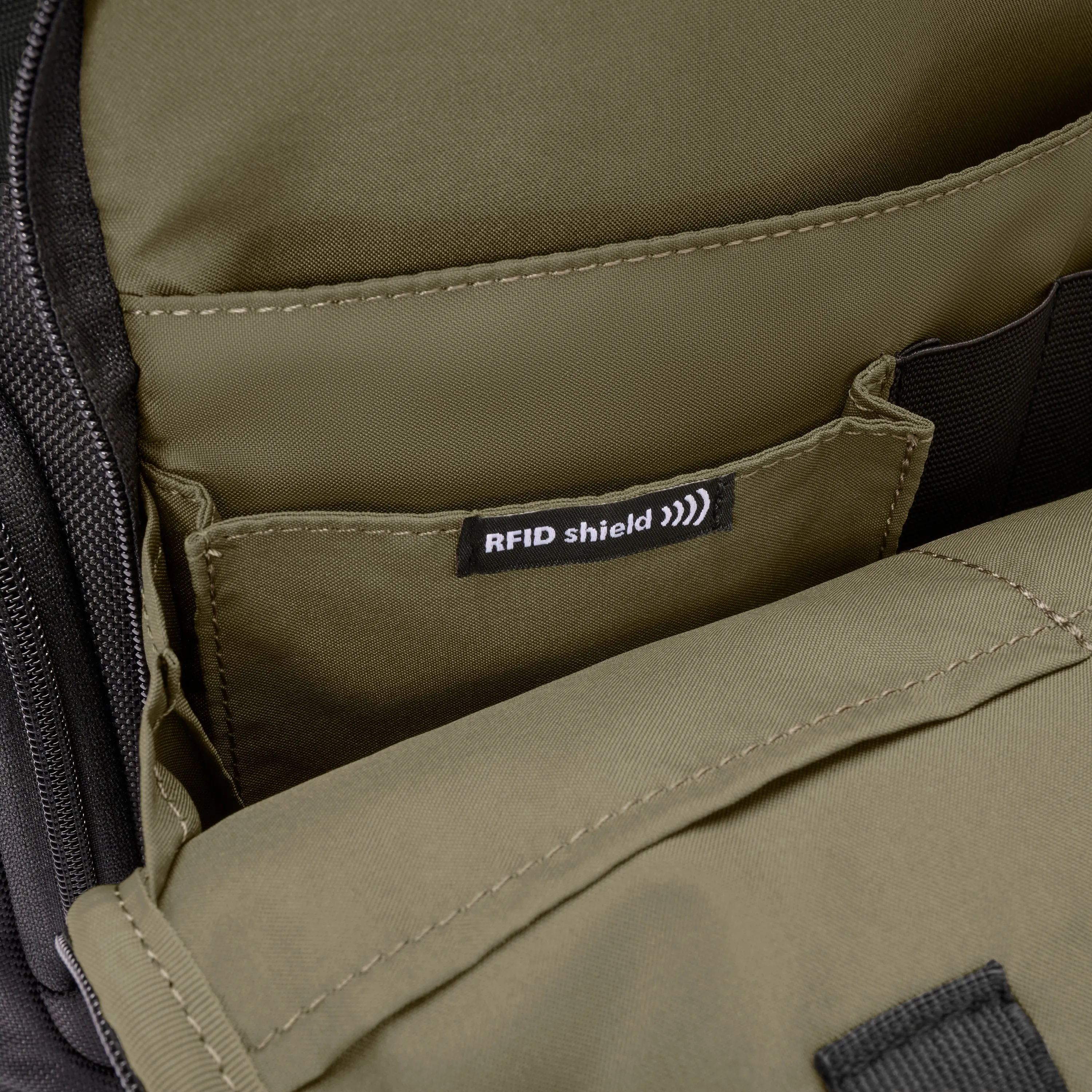 Briggs & Riley HTA Medium Cargo Backpack