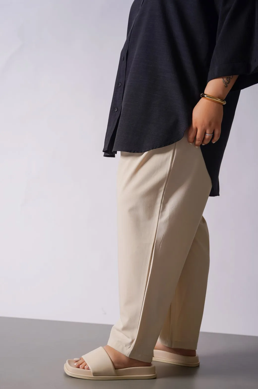 CURVE SLOUCHY PANTS