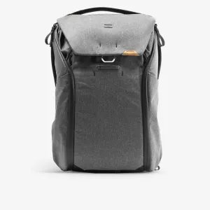 Everyday backpack 30L Peak Design, charcoal color